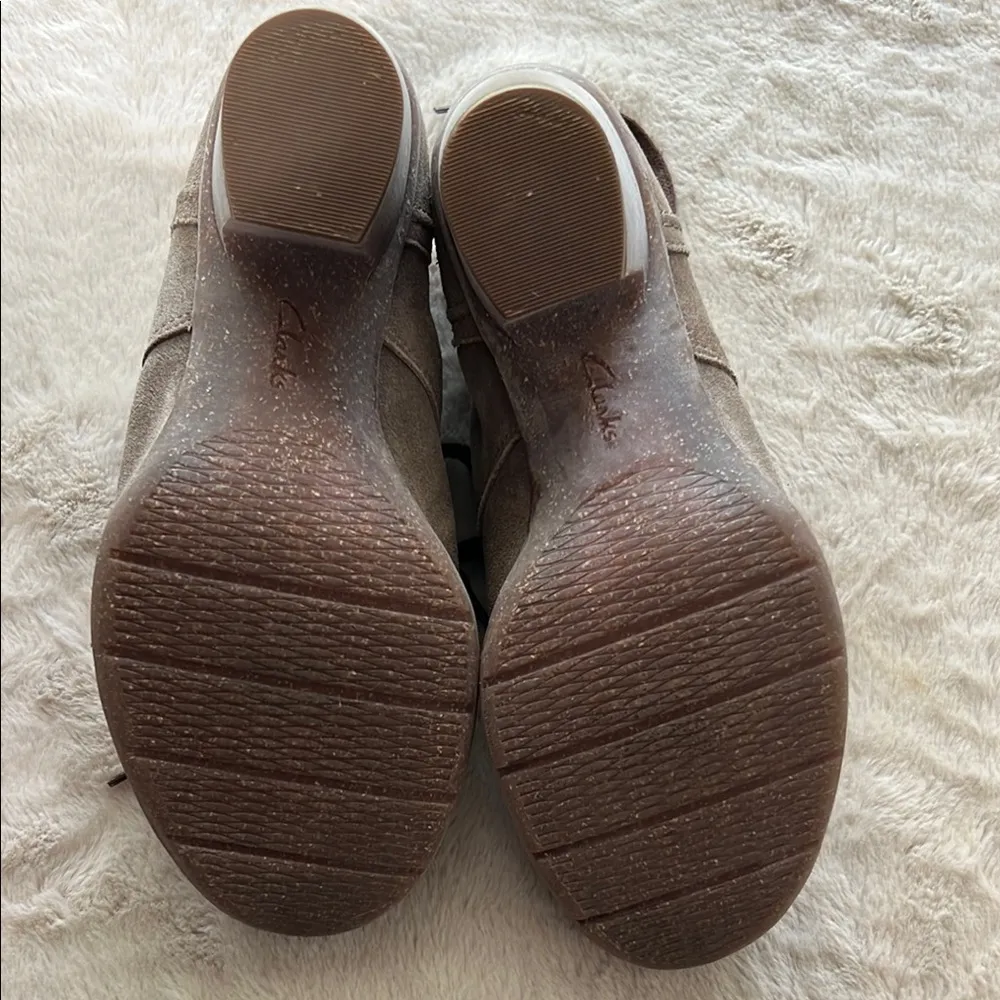 Clarks Brown Suede Ankle Booties - Image 9