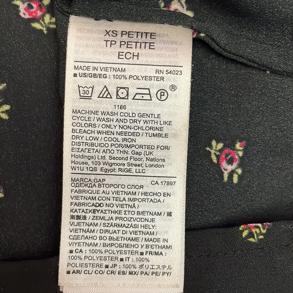 Black with Floral Print Sheer Short Sleeve Loose Fit Women's Blouse Size XSP - Image 11