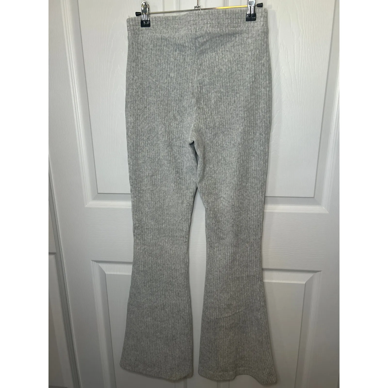 Aerie‎ Groove On Gray Ribbed High Waisted Velour Flare Pant Small Loungewear - Image 2