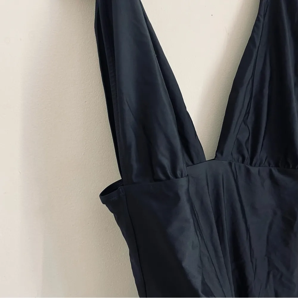 J. Crew Black Plunge V-Neck One Piece Swimsuit size 16 - Image 5