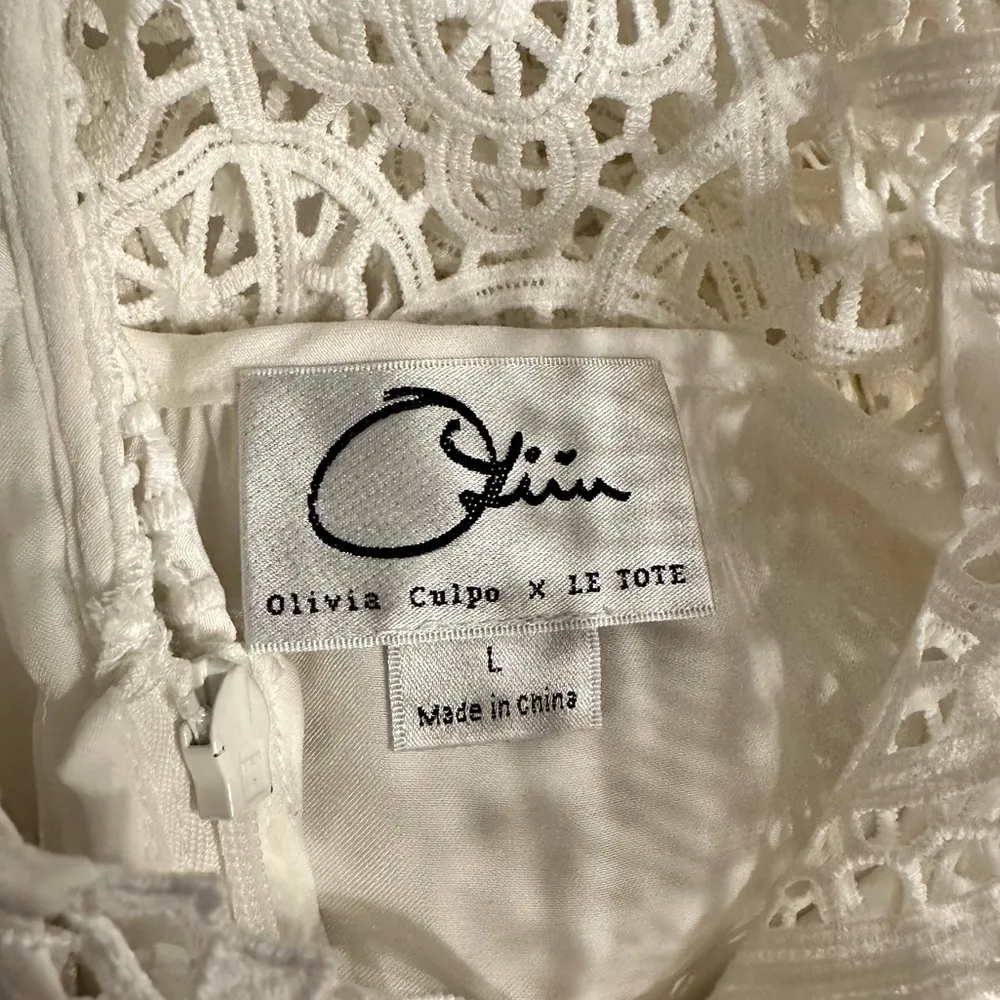 Olivia Culpo x Le Tote White Medallion Lace High Neck Midi Dress size Large - Image 10