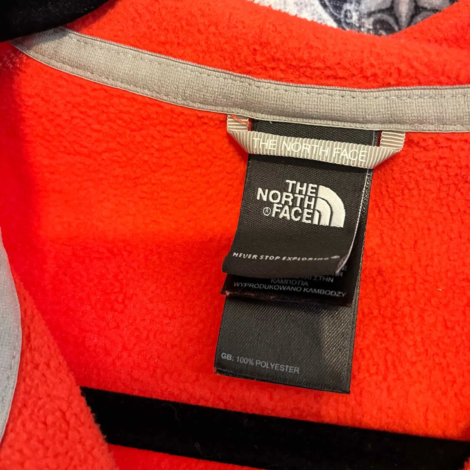 The North Face  Coral 1/4‎ Zip Pullover Size Small - Image 7