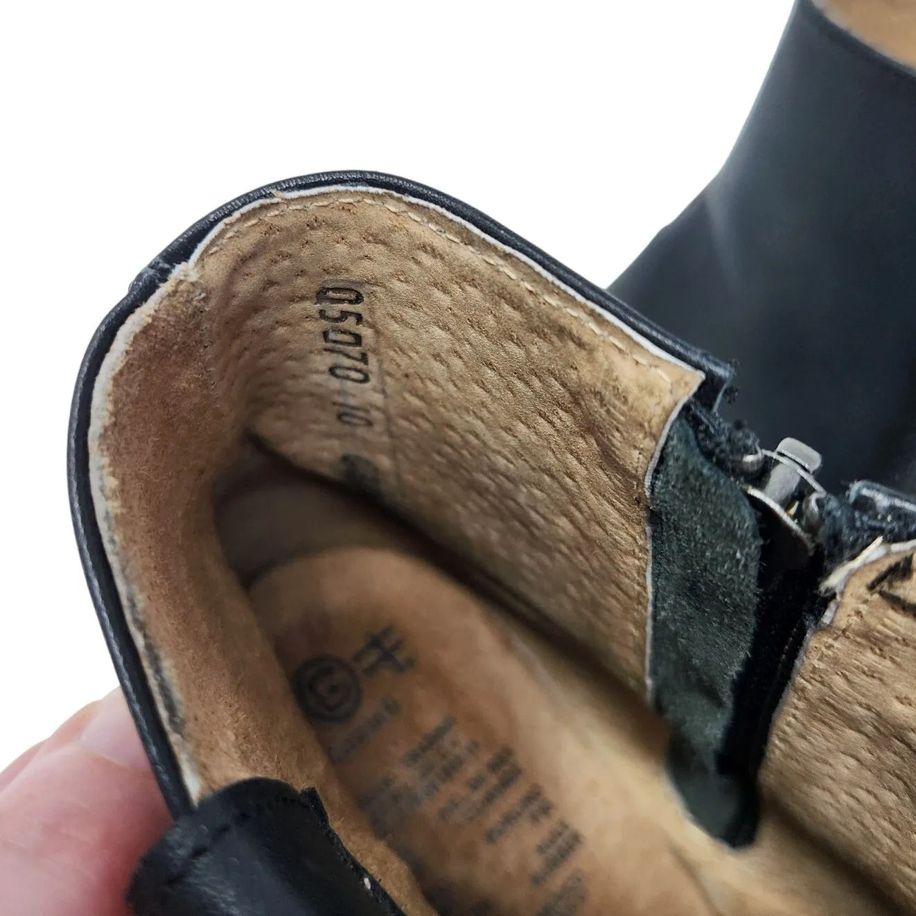 Corral Circle G Black Cowhide Leather Star Inlay Studded Zip Ankle Boots Sze 10 - Image 7