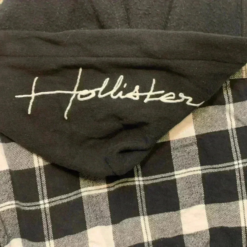 Hollister black & white flannel sz L fall casual flannel plaid - Image 6