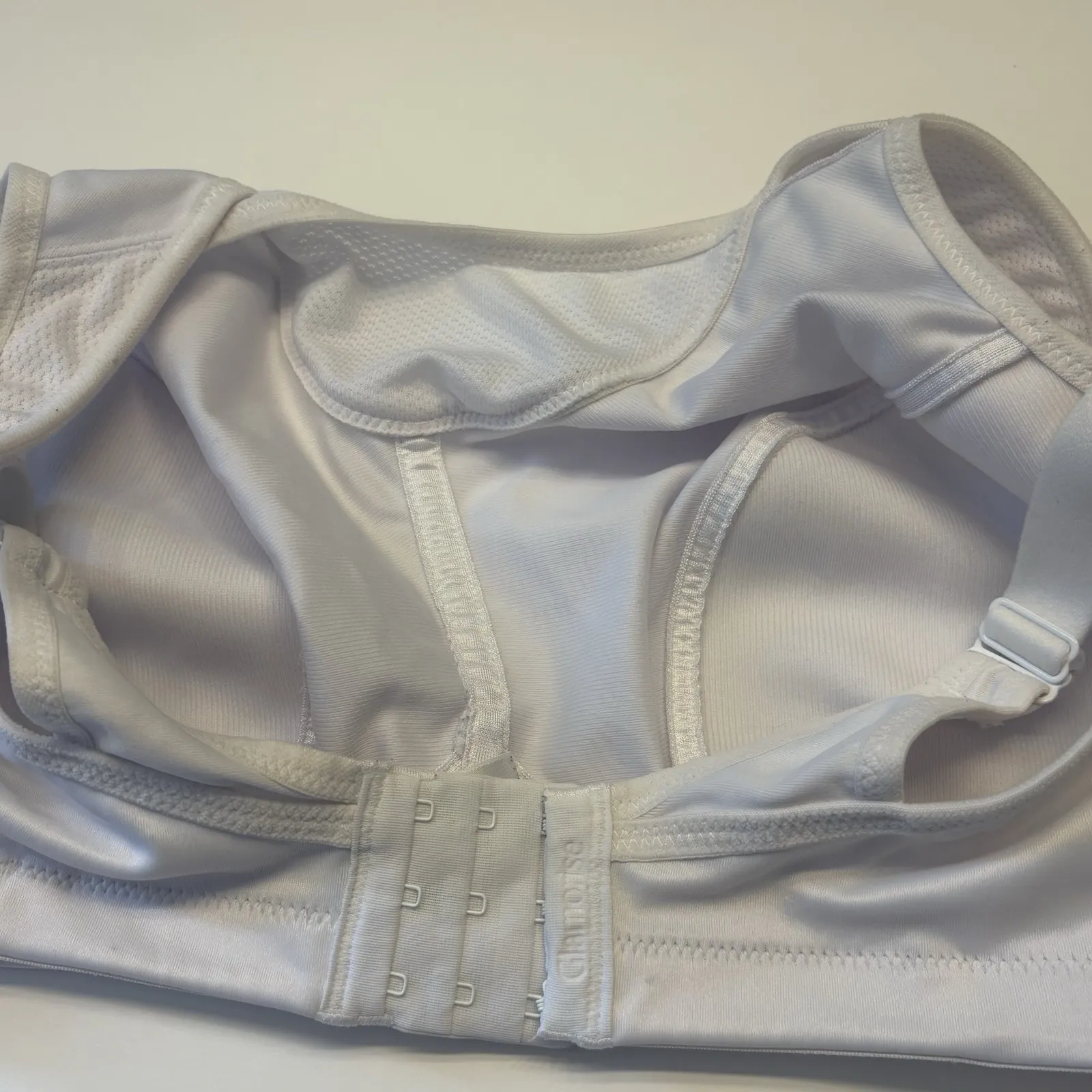 Glamorise Sports Bra 1066 Camisole No Bounce Size 36DD White Breathable Wicking - Image 5