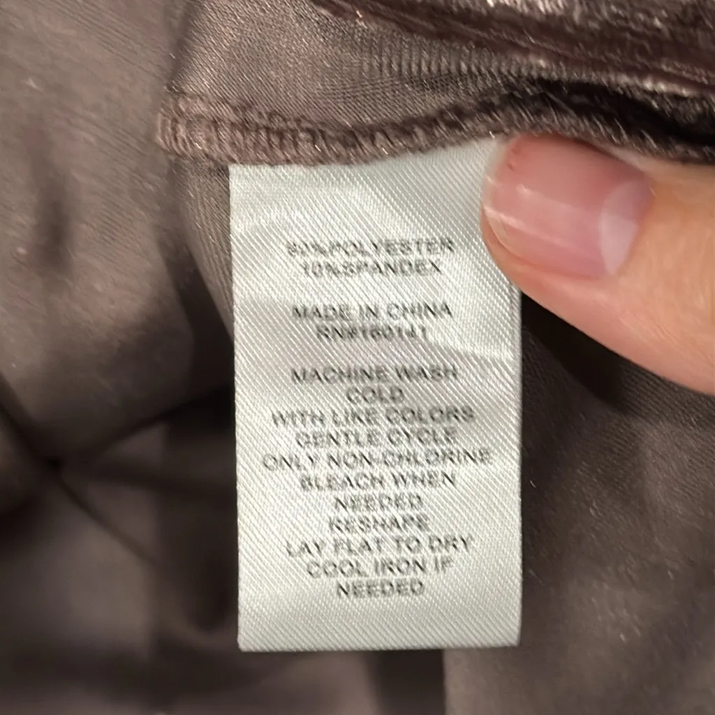 89th & Madison Women’s Collared Button Down Crushed Velvet Shirt in Iron size M Brown Size M - Image 9