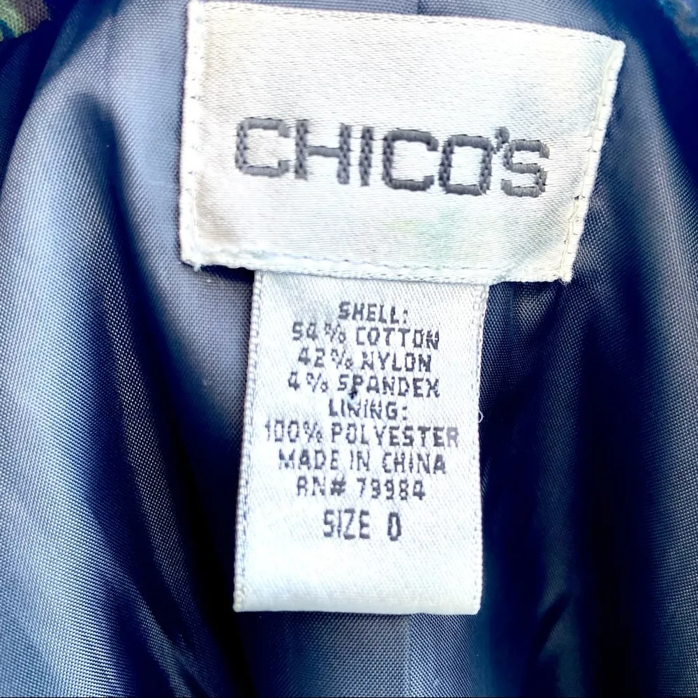 Chico’s Abstract Print Cropped Blazer - Image 15