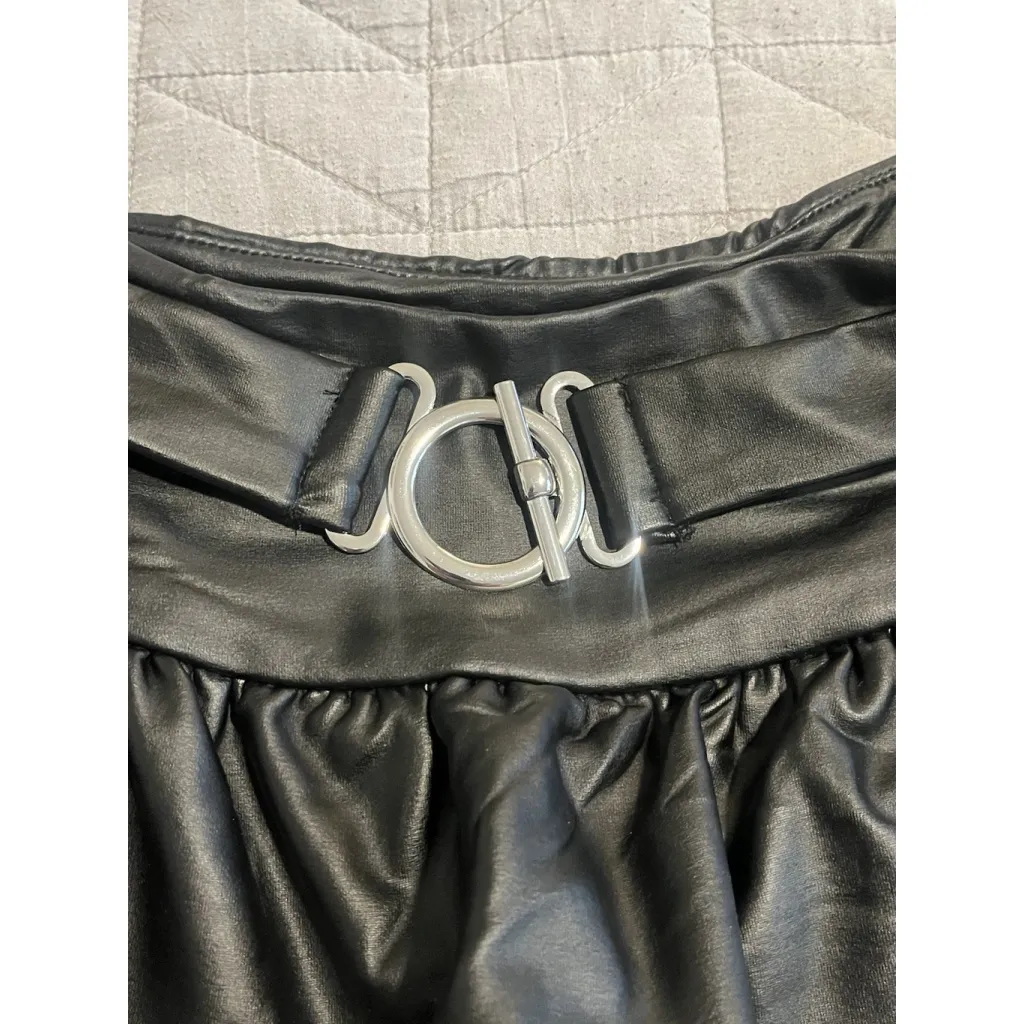 Beaudrm Faux Leather Skirt Womens S Black Mini Silver Buckle Pleather Pleated - Image 4