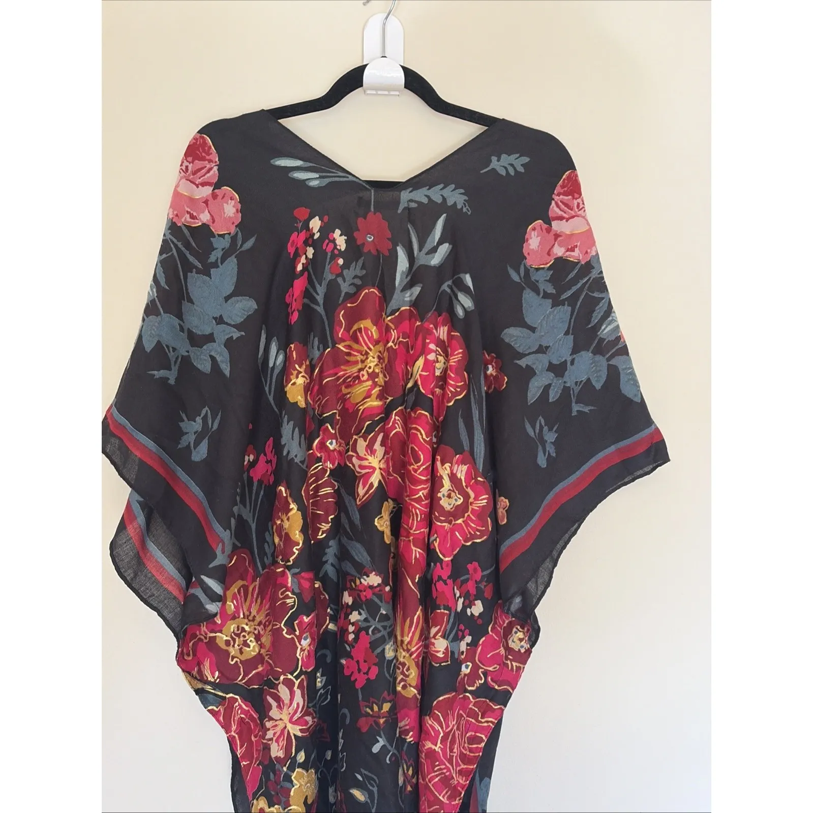 Do Everything in Love Floral Flower Metallic Gold Fringe Hem Oversized Poncho OS - Image 7