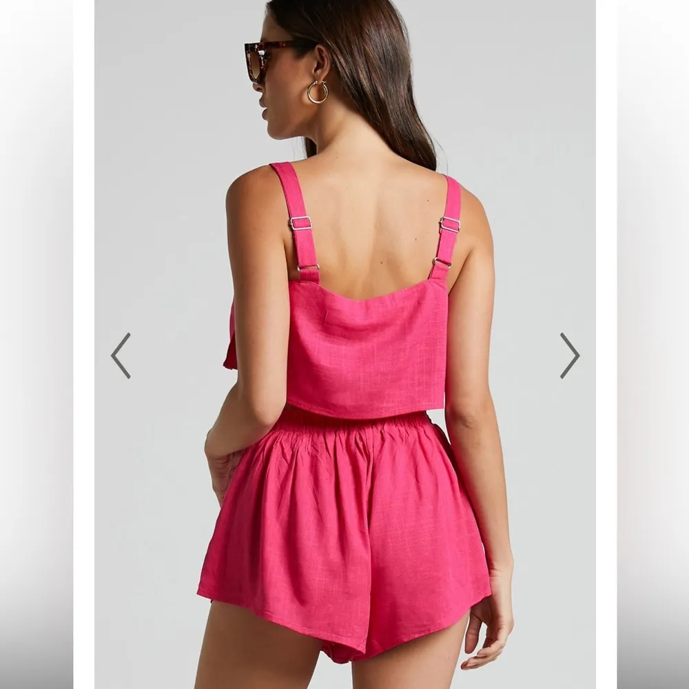 Showpo. Zanrie Linen two piece crop top high waist mini flare shorts Cherry Red Size 2 - Image 3