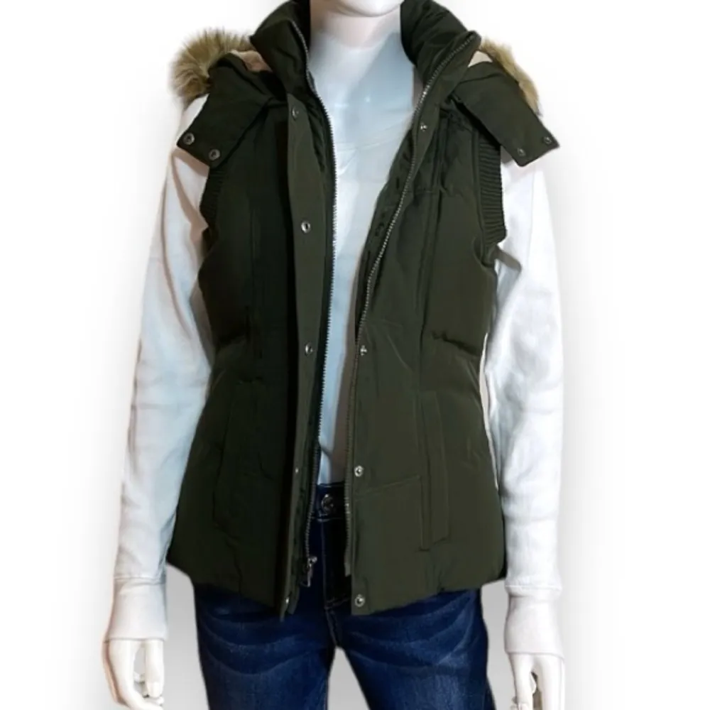 Down Puffer Vest Army Green Detachable Faux Fur Hood Women’s Size XS - Image 4