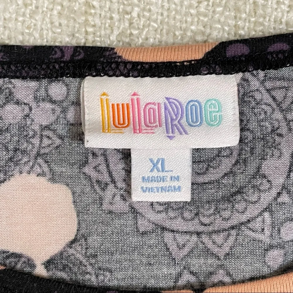 LuLaRoe and Disney Minnie Mouse Irma Tunic - Image 9