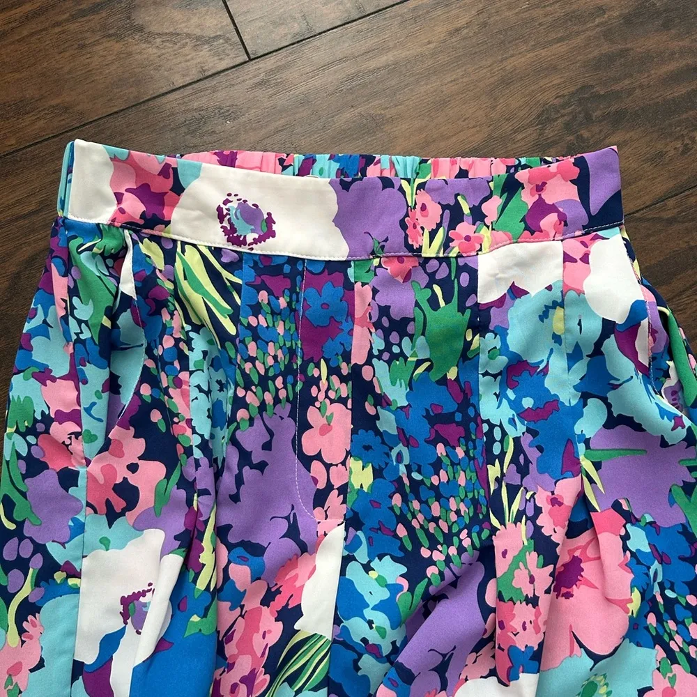 Women’s Stitch and Feather floral print pants medium Blue - Image 3