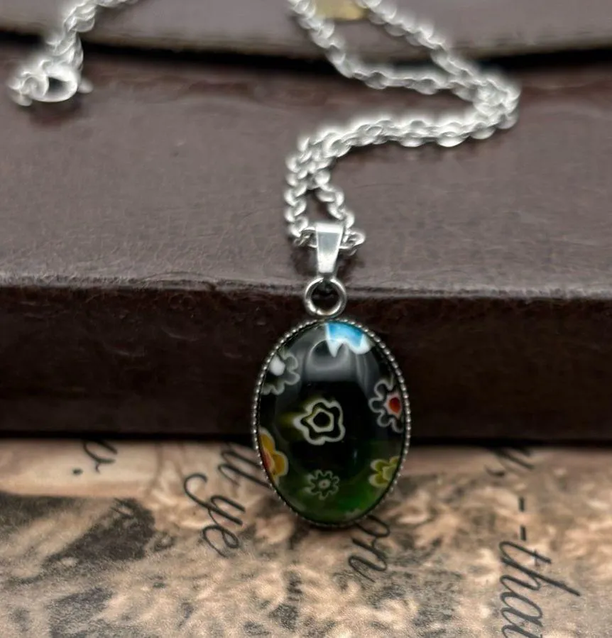 Vintage 1970s Glass Cabochon Pendant Necklace on Stainless Steel Chain 18” Silver - Image 4