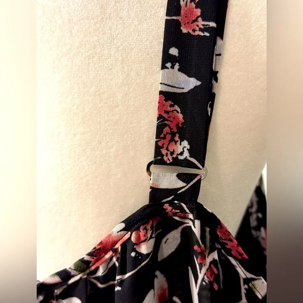 NWT Lane Bryant top Size 22 - Image 11