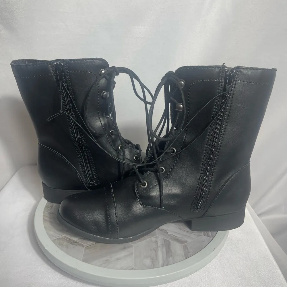 American Rag Cie Afionn Black Lace-Up Combat Boots Size 10M Faux Leather - Image 4