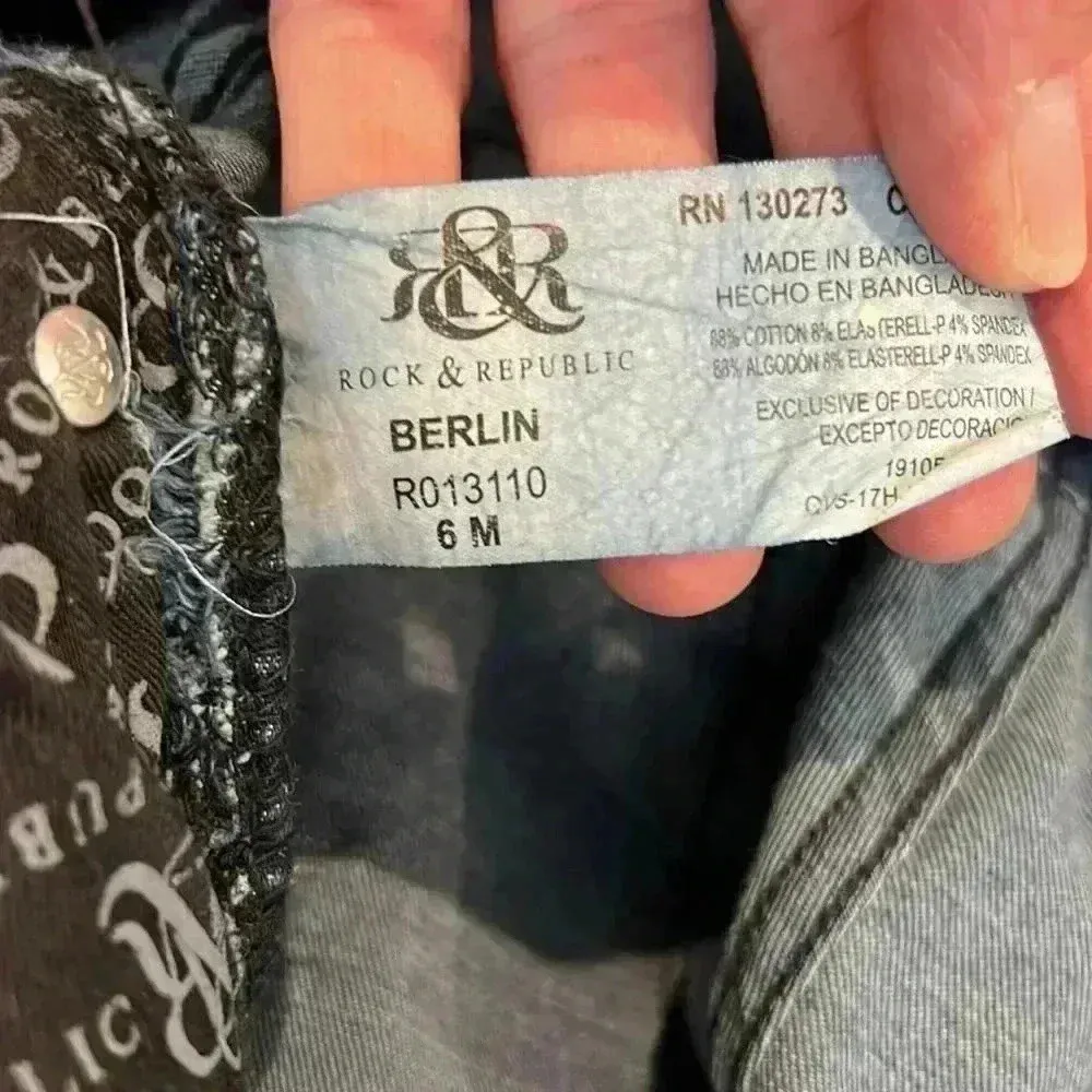 Rock and Republic Berlin skinny jeans size 6. In great condition! - Image 12