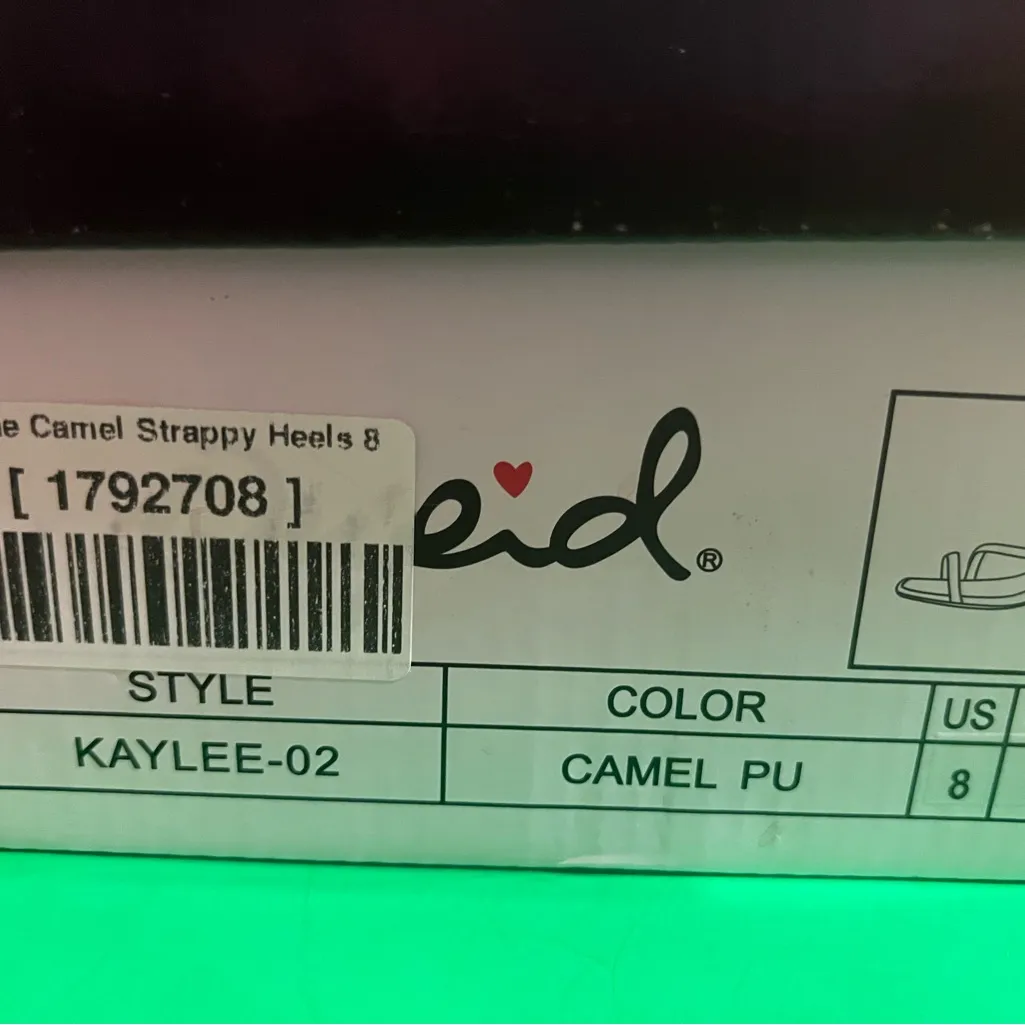 ❤️ NWT Qupid Brown Strappy Sandals - Image 5