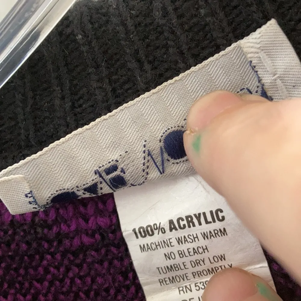 FINAL MARKDOWN Vintage cabin creek sweater large - Image 4