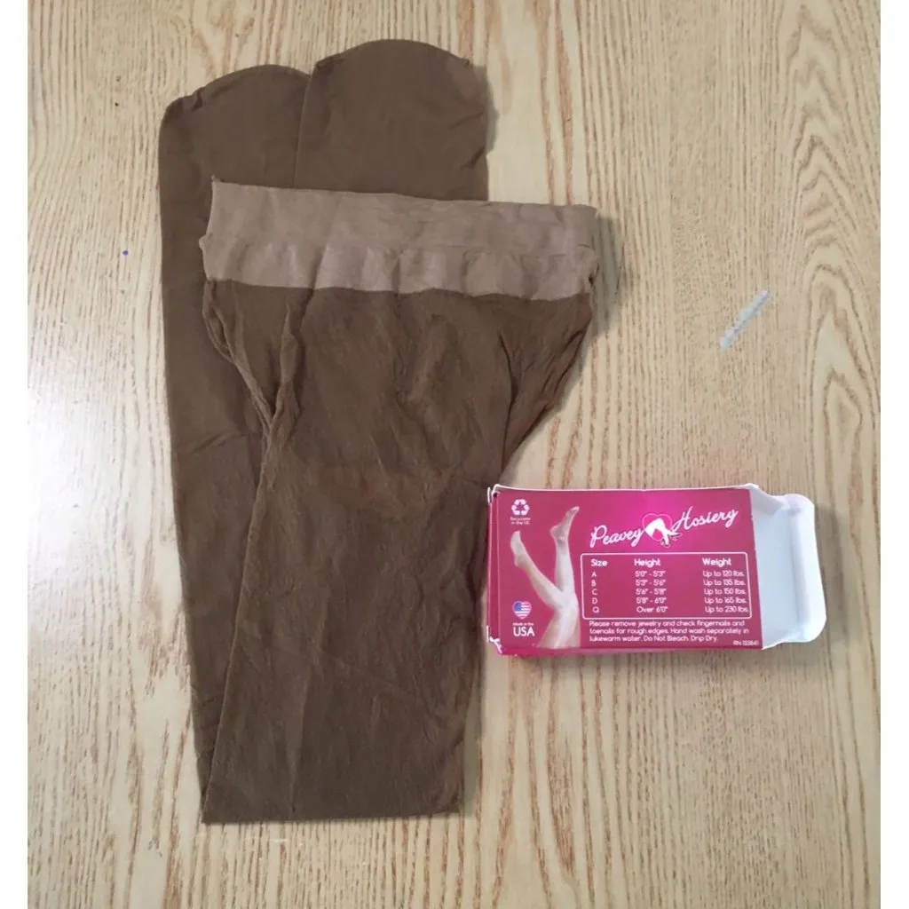 B-2 Hooters Girl Uniform Peavey Footed Pantyhose Suntan Size B - Image 2