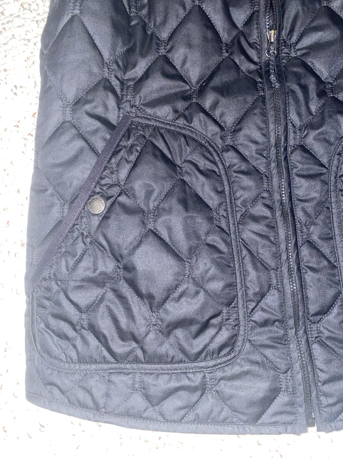 Eddie Bauer quilted vest - Image 4