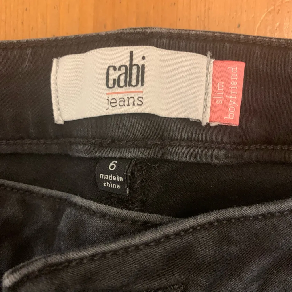 EUC CAbi Slim Boyfriend Distressed Black Wash Jeans Style 3387 Size 6 - Image 2