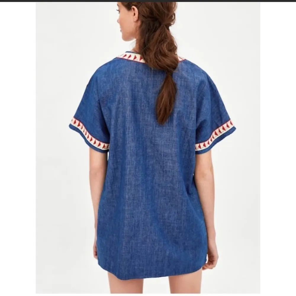 Zara Embroidered Denim Dress Size Small - Image 3