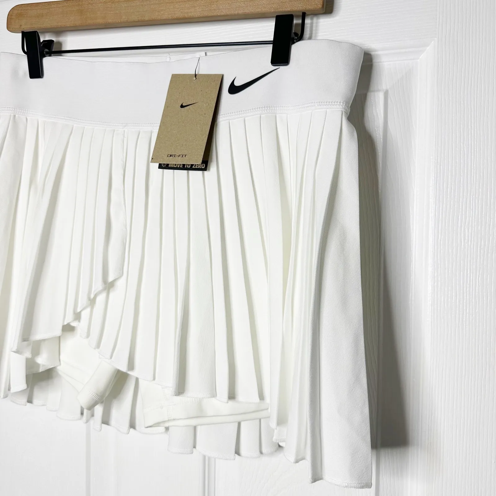 Nike‎ Advantage Court Dri-FIT Pleated Tennis Skort Size L NWT Athleisure Workout - Image 4