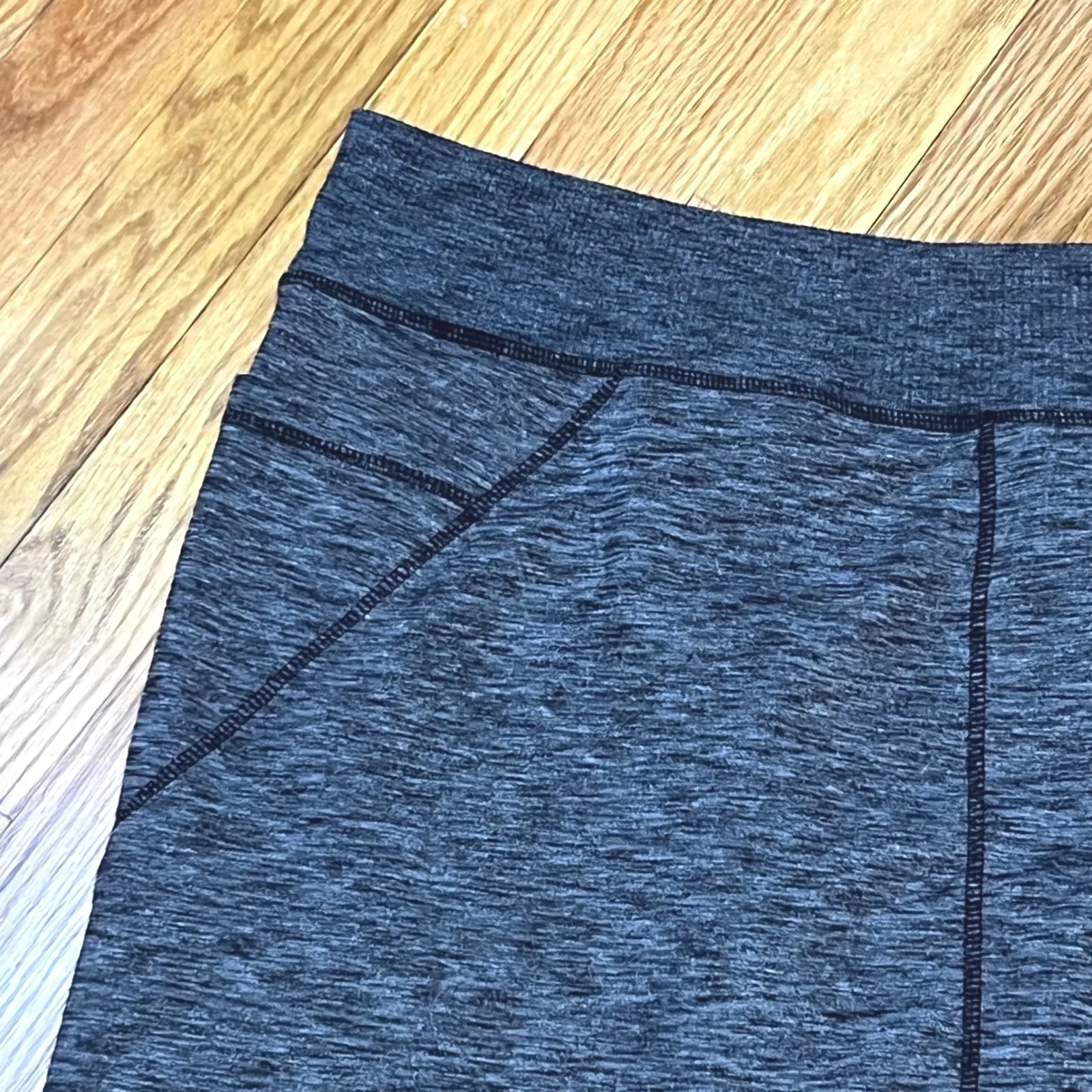 Athleta Skort Skirt with Built in Shorts Activewear Heathered Gray XL - Image 2