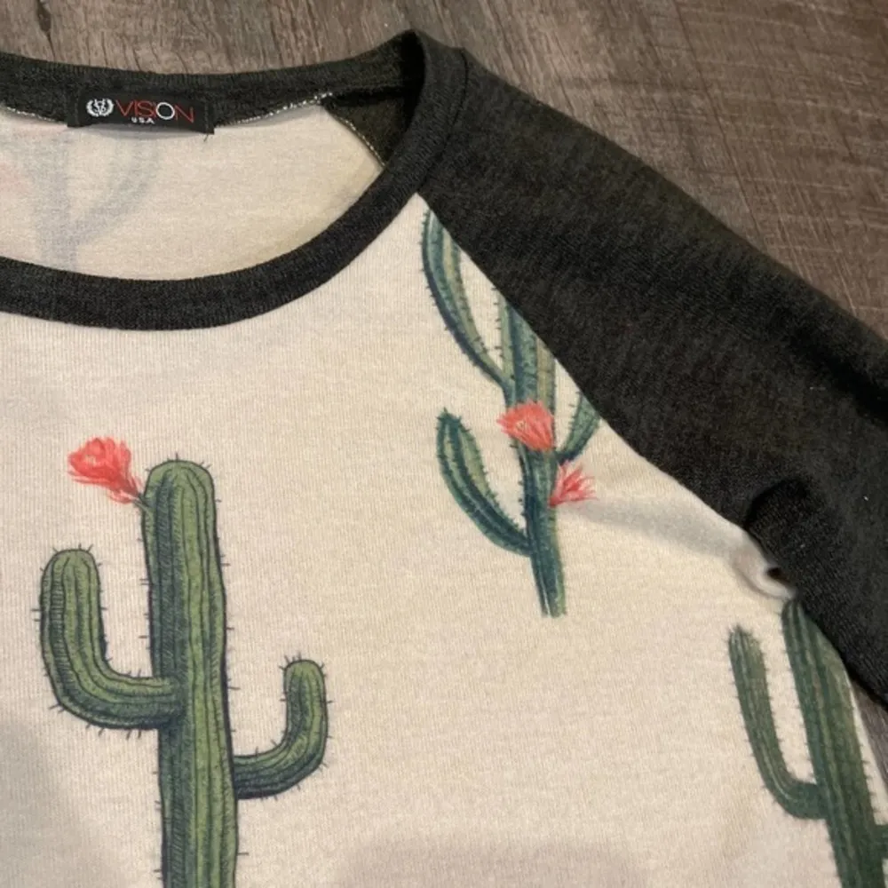 South western cactus print Fleece tunic top Green Size M - Image 3