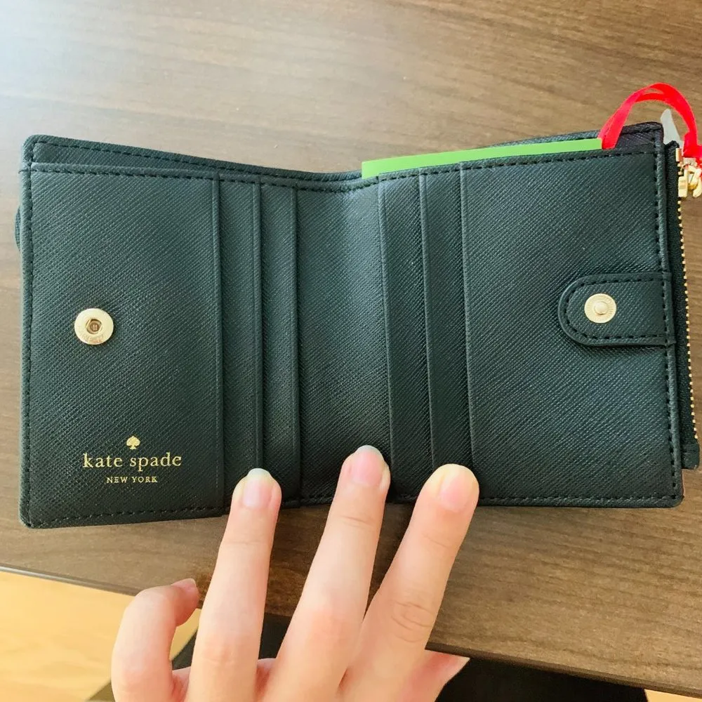 NEW  Minnie Mouse Leather Wallet - Image 5