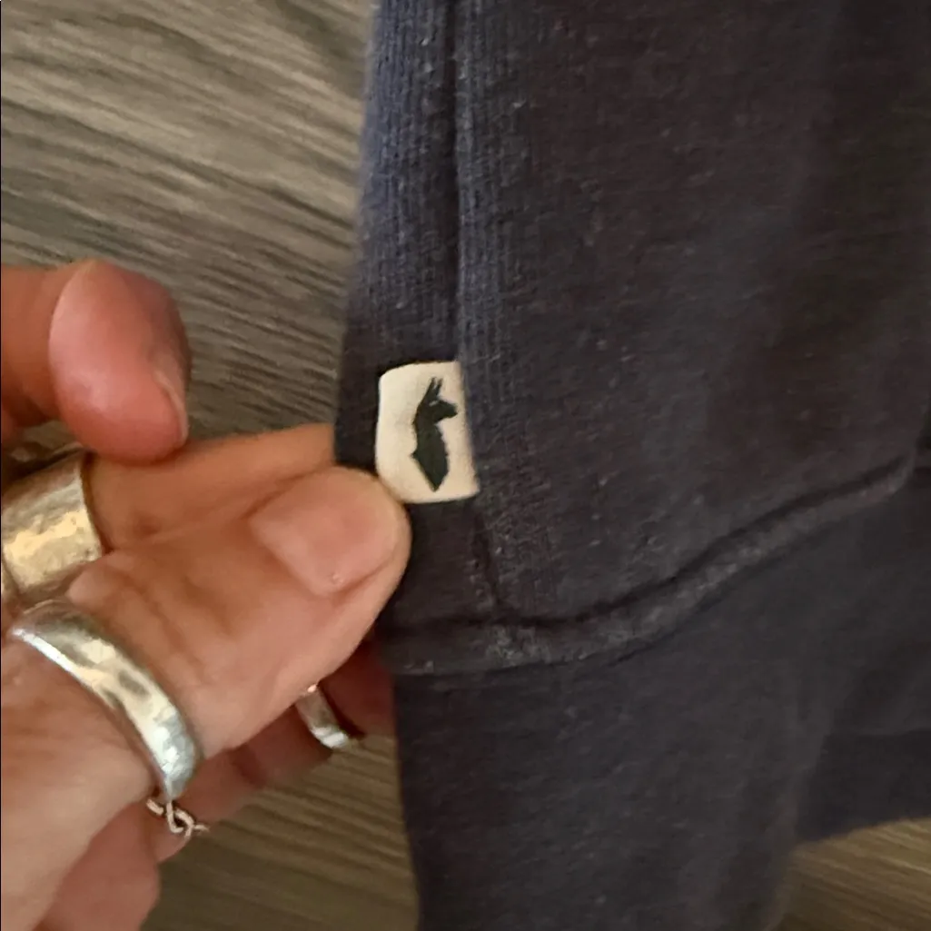 Cotopaxi Charcoal Hoodie zip up size large - Image 7