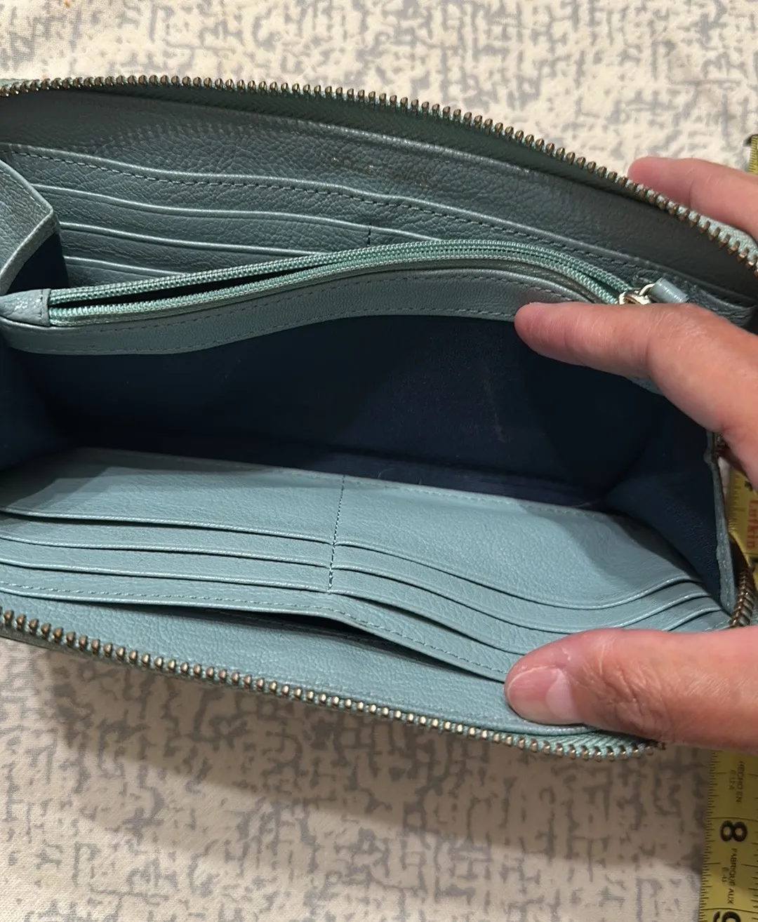 GUC  Wallet - Image 7