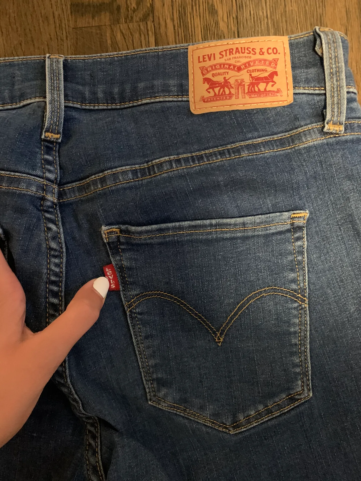 310 Shaping Super Skinny Jeans - Image 5