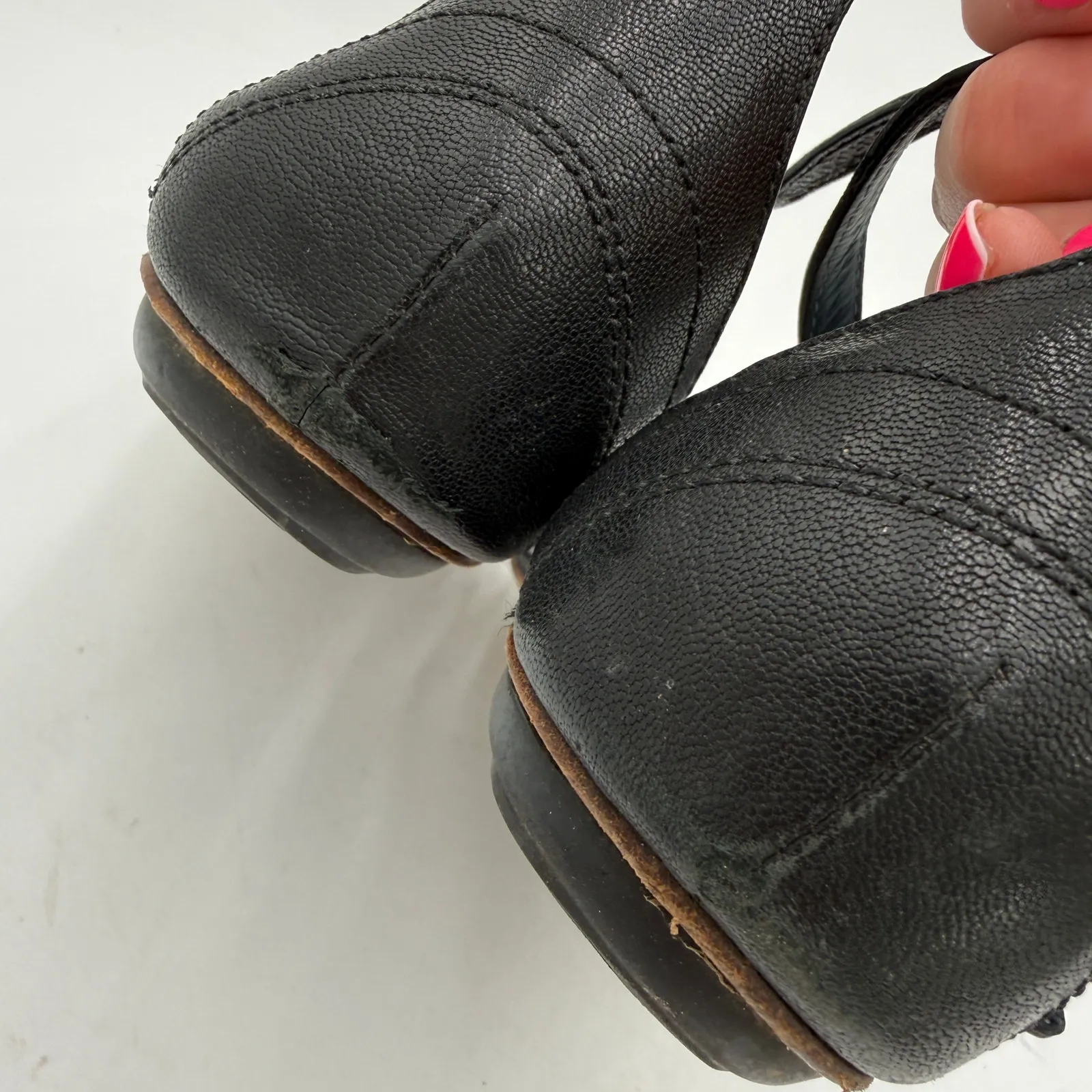 Patagonia Women's Black Bandha T-Strap Leather Sandals Size 8 - Image 6