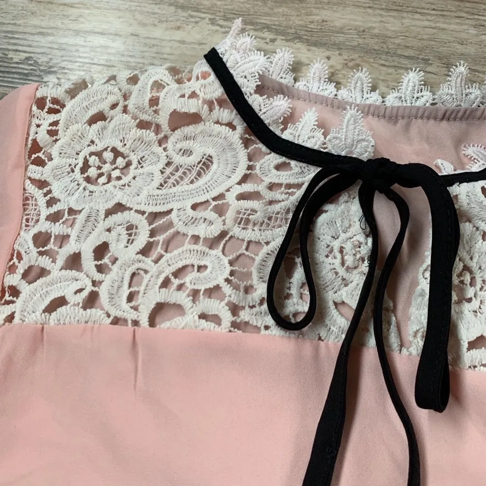 Cute lace ditsy pink shirt blouse - Image 2