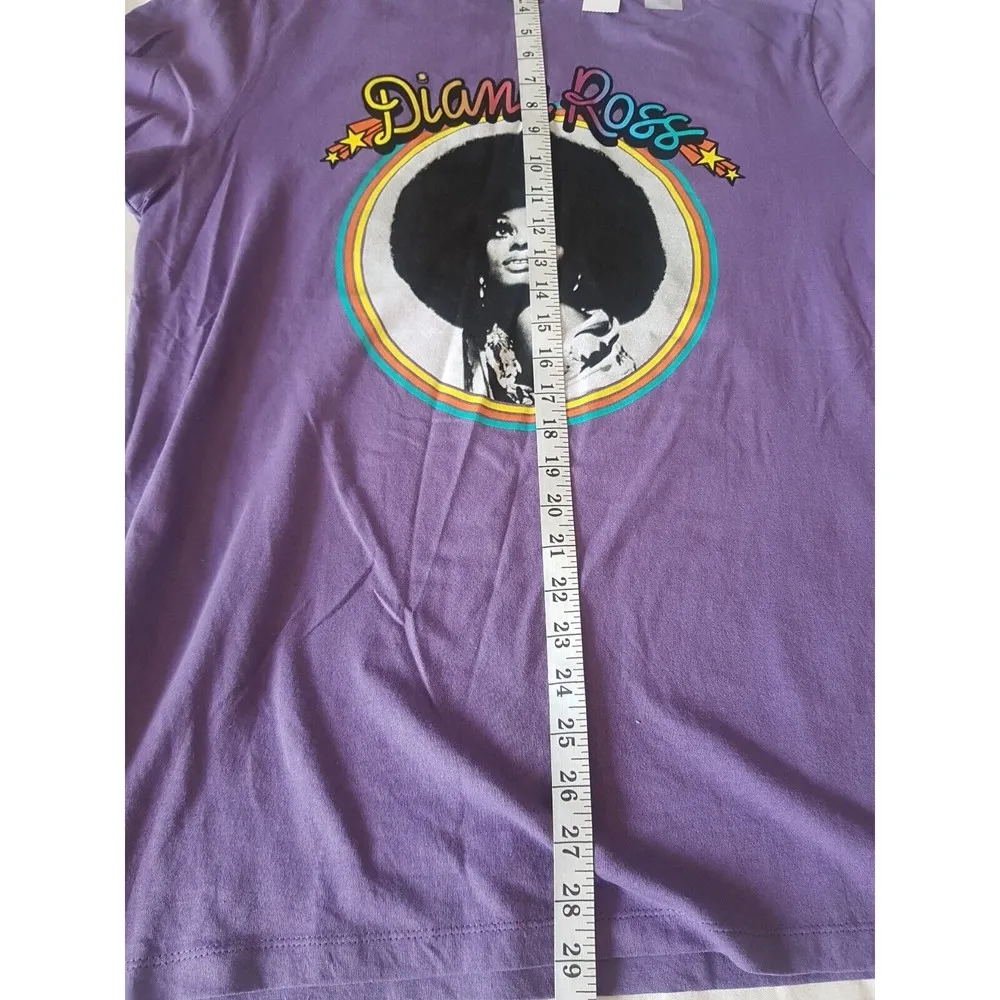 Old Navy Womens Tee Shirt Size Large Purple Graphic Print Dianna Ross CloudBerry - Image 10
