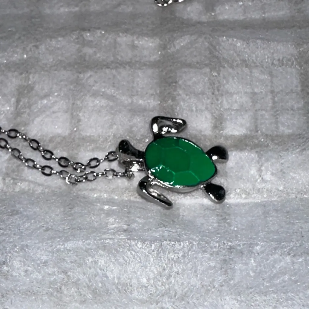 Sea Turtle Necklace - Image 2