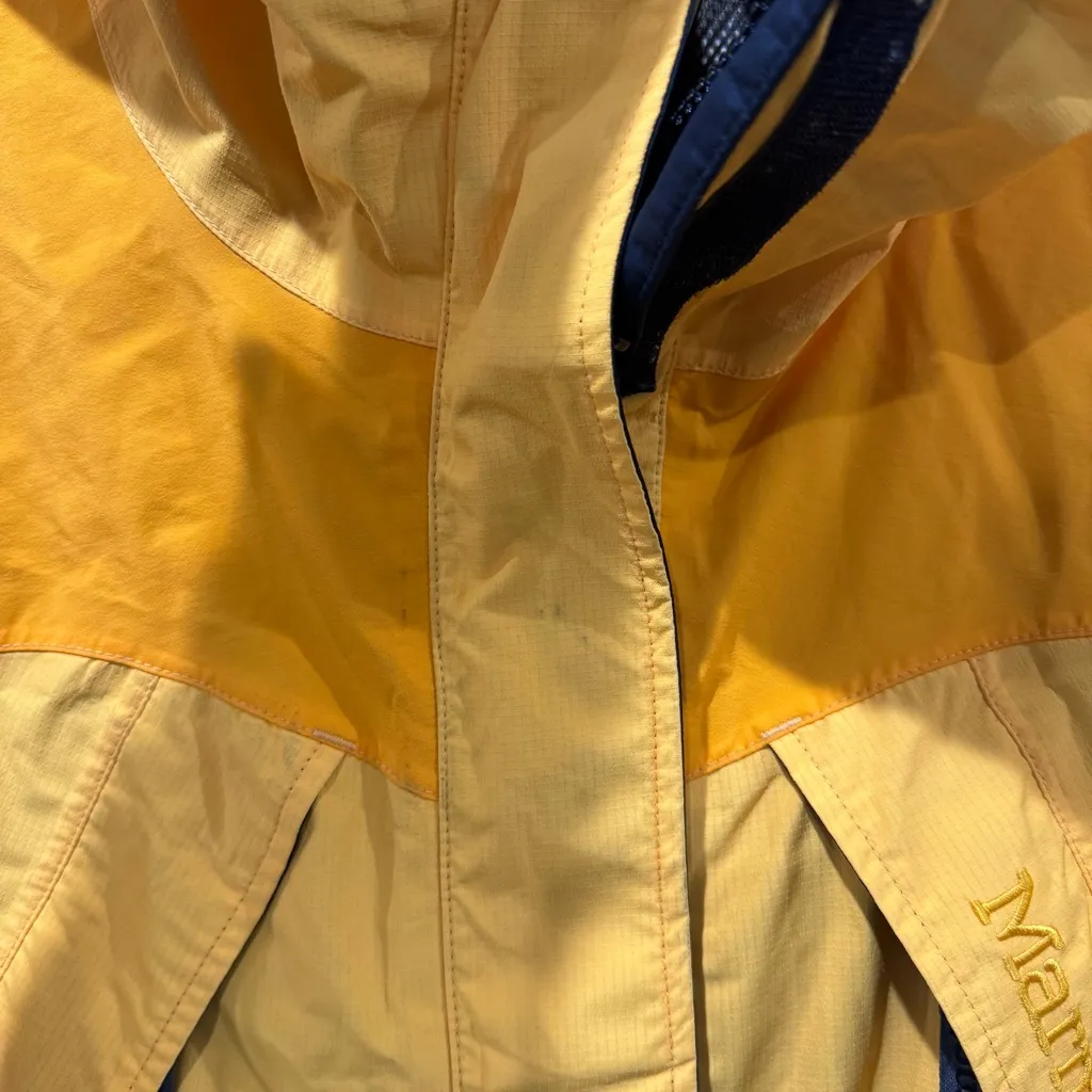 Marmot Ski Jacket  Medium Yellow Hood Waterproof Systems Nylon Vintage - Image 5