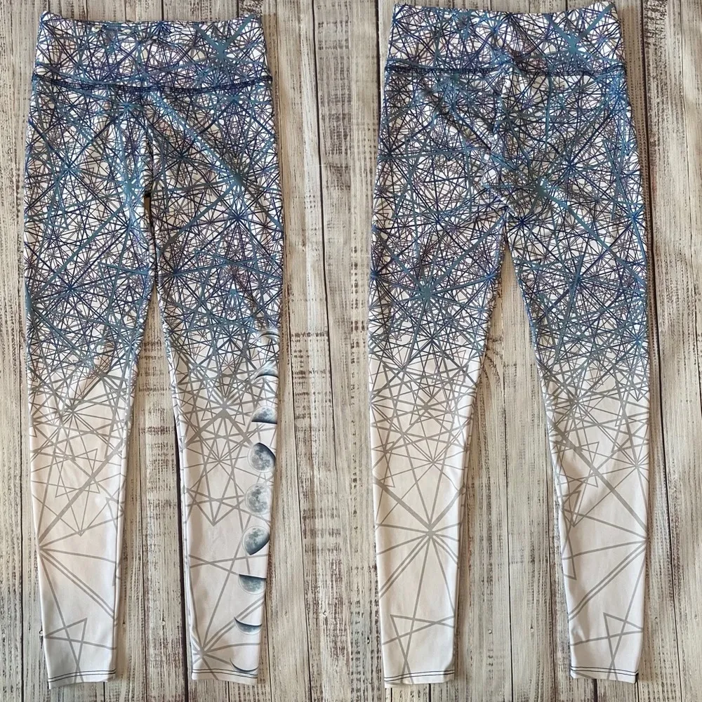 Onzie Moon Cycle Leggings.  Size XSmall. - Image 4