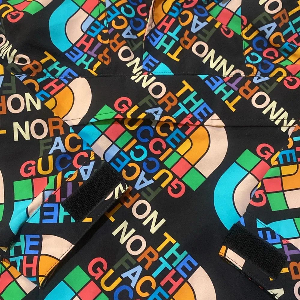 Gucci  x The North Face Lightweight Matt Nylon Coat size S - Image 5