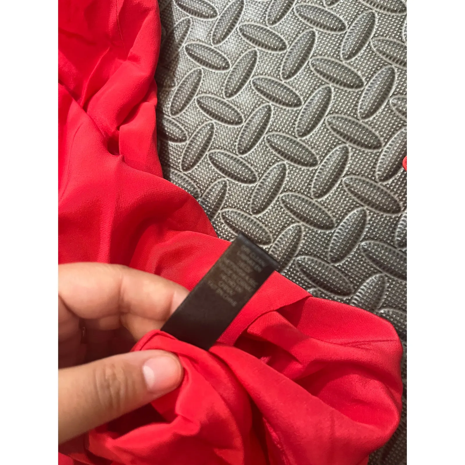 NWT Rachel Roy Solid Shell True‎ Red Blouse 100% Silk Womens Size XL - Image 9