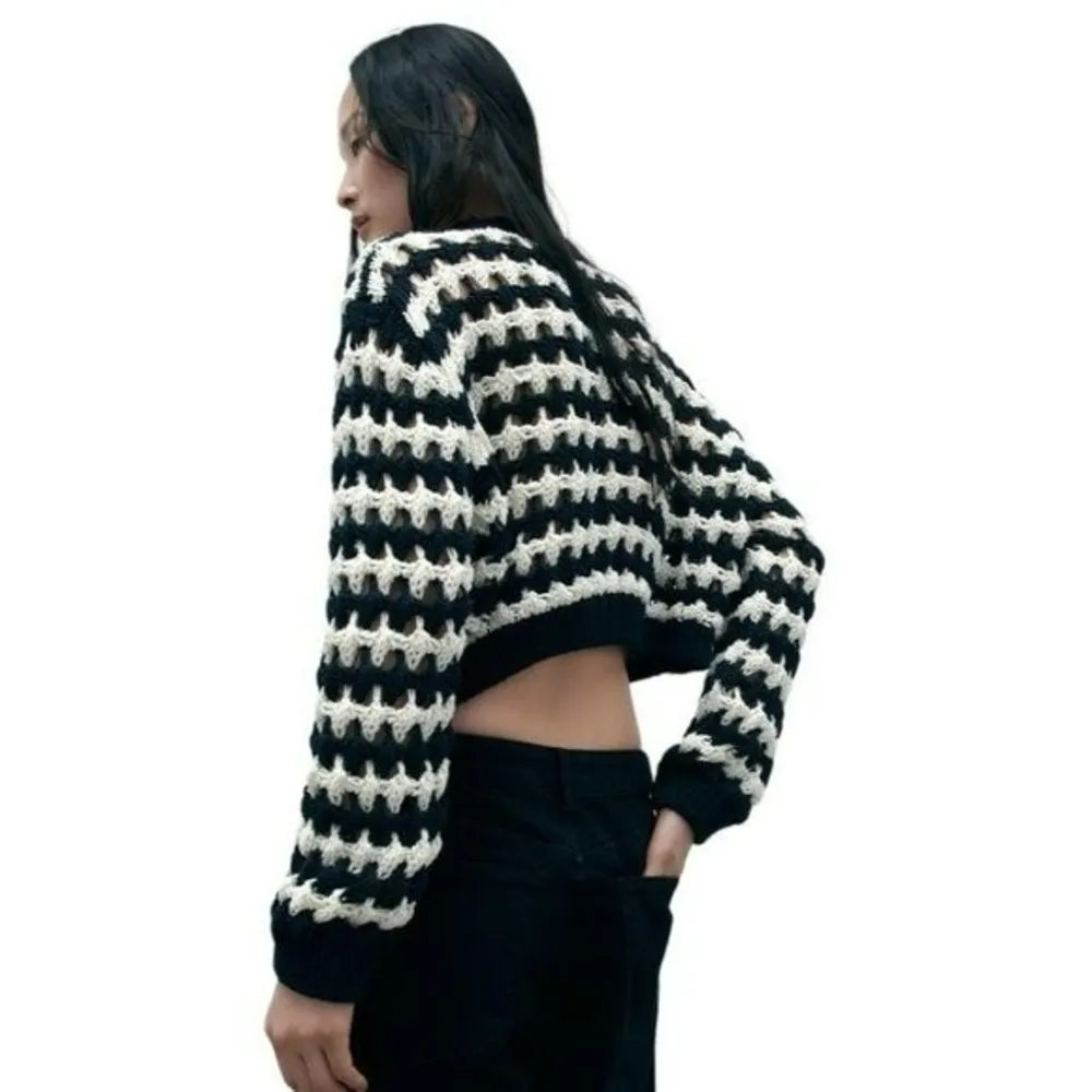 Zara Dark Blue And White Striped Open Chunky Knit Cropped Sweater With Pockets - Image 9
