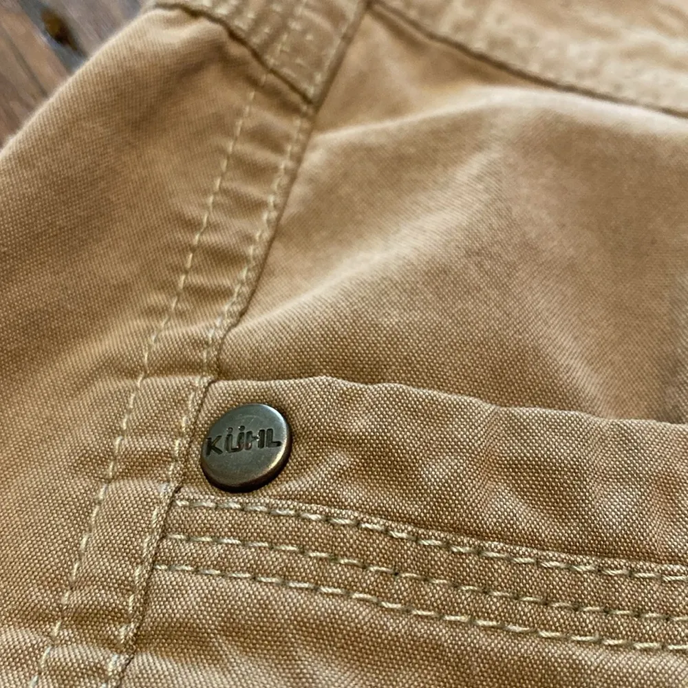 KUHL Women’s Kurve Free Range Shorts Hiking Camping Gorpcore Sand Tan Size 2 - Image 5