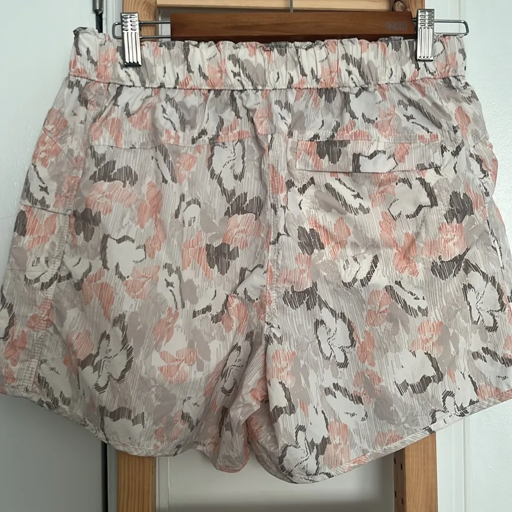 Free People In The Wild Shorts - Image 7