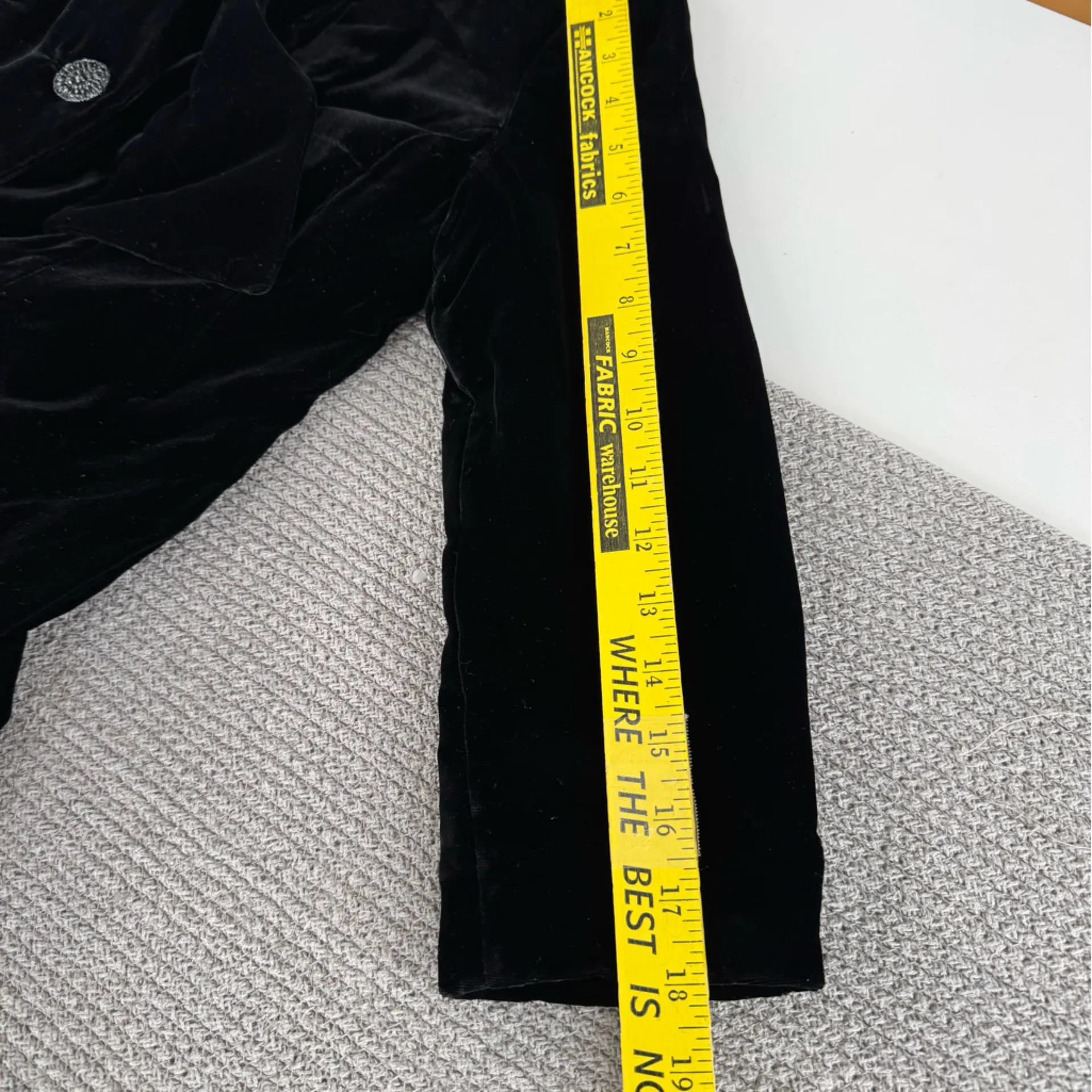 Vintage Black Velvet Tie Neck Ankle Length Dress Coat Size Small - Image 11