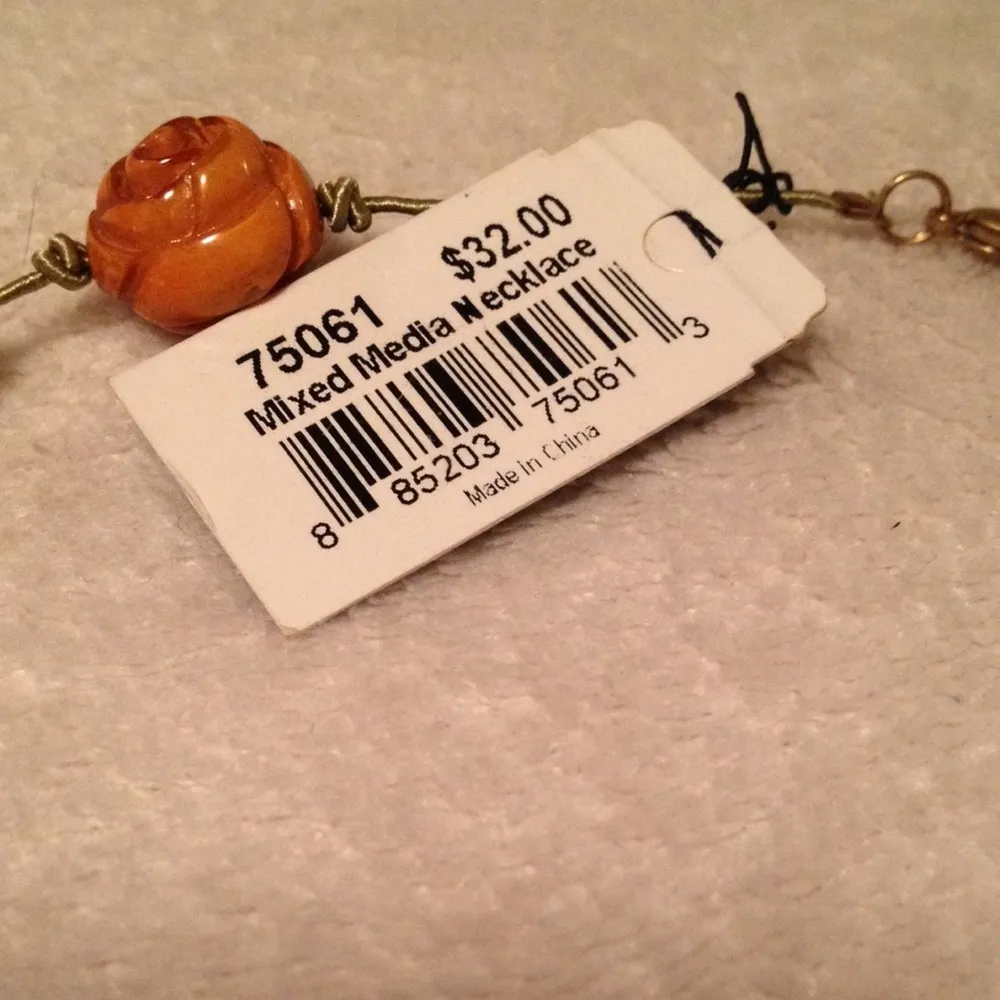 NEW Cookie Lee Mixed Media Necklace - Image 5