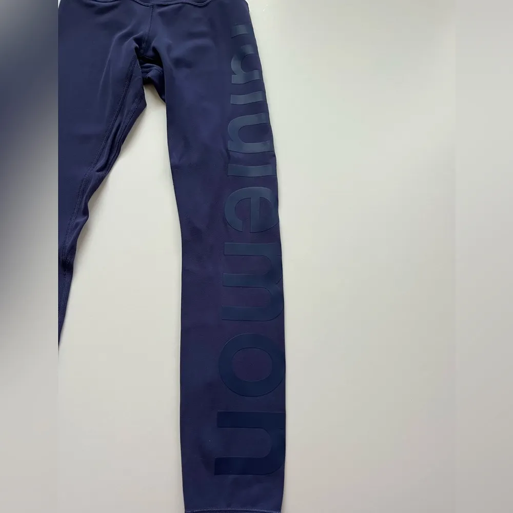 lululemon athletica Align High-Rise Pant 25” Graphic Night Sea -Size 2 - Image 3