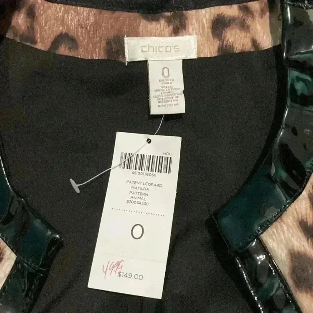 ⭐️ New with tags cheetah chicos blazer jacket in size 0 - Image 3