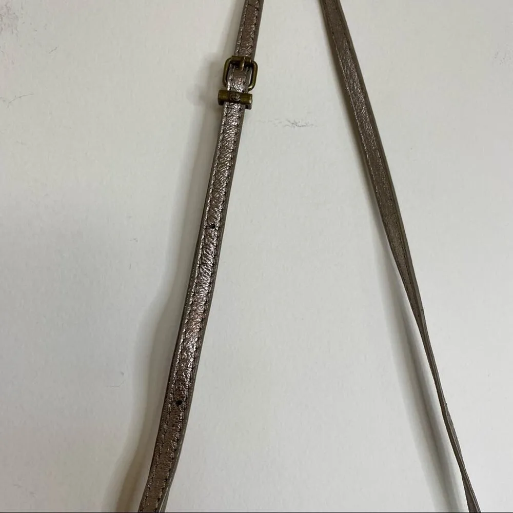 Elliot Lucca Messina silver metallic pewter leather 3 zip crossbody bag purse - Image 7